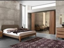 Італійські спальні (72 фото): огляд меблів з Італії, особливості вибору гарнітура в сучасному і класичному, бароко і модерн стилях з масиву дерева