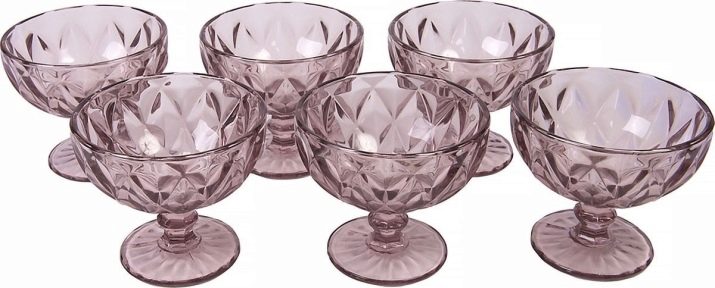 Тарілки (37 фото): для чого потрібні символи страви? Види посуду для других страв. Призначення пиріжкових і закусочних тарілок