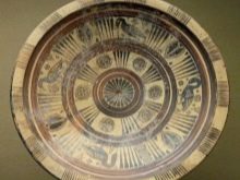 Тарілки (37 фото): для чого потрібні символи страви? Види посуду для других страв. Призначення пиріжкових і закусочних тарілок