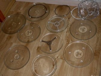 Тарілки для мікрохвильової печі: як підібрати скляний піддон для СВЧ від LG, Samsung та інших виробників? Розміри тарілок