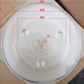 Тарілки для мікрохвильової печі: як підібрати скляний піддон для СВЧ від LG, Samsung та інших виробників? Розміри тарілок