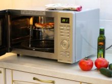 Тарілки для мікрохвильової печі: як підібрати скляний піддон для СВЧ від LG, Samsung та інших виробників? Розміри тарілок