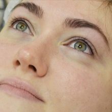 Татуаж вій (27 фото): як робиться? Догляд після перманентного макіяжу. Коли можна фарбувати очі після татуажу століття? Особливості биотатуажа