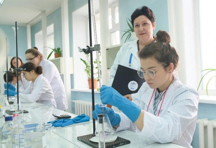 Технік-технолог: що це за професія, зарплата і обов’язки в сфері громадського харчування, нафтогазової галузі, харчової промисловості та інших галузях, навчання