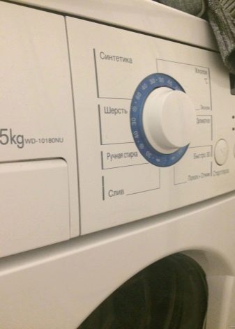 Термобілизна Janus: вибираємо дитячі, жіночі та чоловічі комплекти, термошкарпетки і термоколготки. Як носити і доглядати?