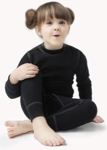 Термобілизна Norveg: огляд чоловічих і жіночих термошкарпеток, комплектів та іншої термоодежди з вовни мериноса, плюси і мінуси продукції виробника, відгуки