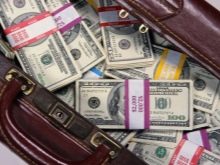 Триколірна кішка (44 фото): у кошенят яких порід буває черепахова забарвлення шерсті? Можуть коти бути триколірними? Як назвати кошеня?