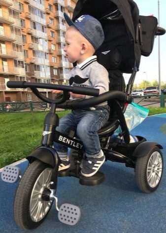 Триколісні велосипеди Bentley: огляд дитячих 3-колісних велосипедів-колясок Bentley BN2 та інших синіх і рожевих, зелених, червоних і чорних моделей