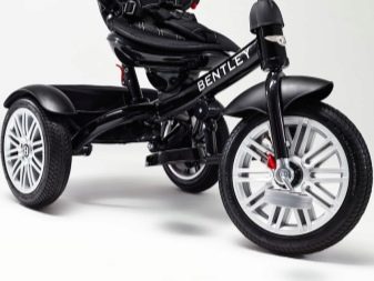 Триколісні велосипеди Bentley: огляд дитячих 3-колісних велосипедів-колясок Bentley BN2 та інших синіх і рожевих, зелених, червоних і чорних моделей