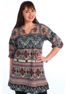 Трикотажні туніки (176 фото): фасони жіночих тунік з трикотажу, турецькі туніки, ошатні, домашні, з довгим рукавом