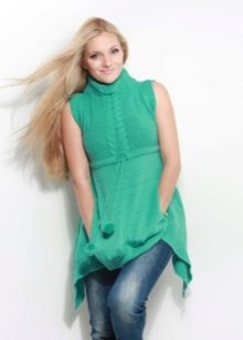 Трикотажні туніки (176 фото): фасони жіночих тунік з трикотажу, турецькі туніки, ошатні, домашні, з довгим рукавом