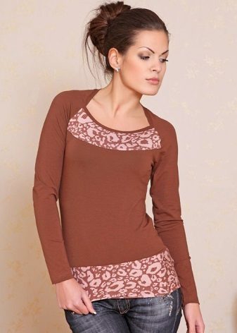 Трикотажні туніки (176 фото): фасони жіночих тунік з трикотажу, турецькі туніки, ошатні, домашні, з довгим рукавом