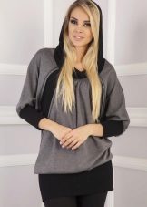 Трикотажні туніки (176 фото): фасони жіночих тунік з трикотажу, турецькі туніки, ошатні, домашні, з довгим рукавом