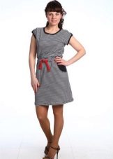 Трикотажні туніки (176 фото): фасони жіночих тунік з трикотажу, турецькі туніки, ошатні, домашні, з довгим рукавом