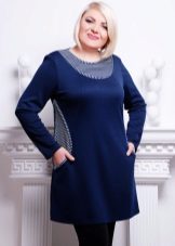 Трикотажні туніки (176 фото): фасони жіночих тунік з трикотажу, турецькі туніки, ошатні, домашні, з довгим рукавом