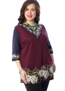 Трикотажні туніки (176 фото): фасони жіночих тунік з трикотажу, турецькі туніки, ошатні, домашні, з довгим рукавом