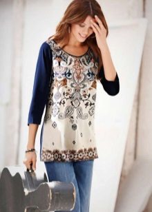 Трикотажні туніки (176 фото): фасони жіночих тунік з трикотажу, турецькі туніки, ошатні, домашні, з довгим рукавом