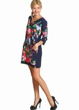 Трикотажні туніки (176 фото): фасони жіночих тунік з трикотажу, турецькі туніки, ошатні, домашні, з довгим рукавом