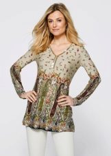 Трикотажні туніки (176 фото): фасони жіночих тунік з трикотажу, турецькі туніки, ошатні, домашні, з довгим рукавом