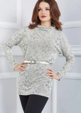 Трикотажні туніки (176 фото): фасони жіночих тунік з трикотажу, турецькі туніки, ошатні, домашні, з довгим рукавом