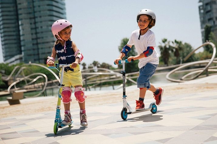 Трюки на самокаті (21 фото): назви трюків для початківців. Як навчитися робити найскладніші трюки? Види легких трюків