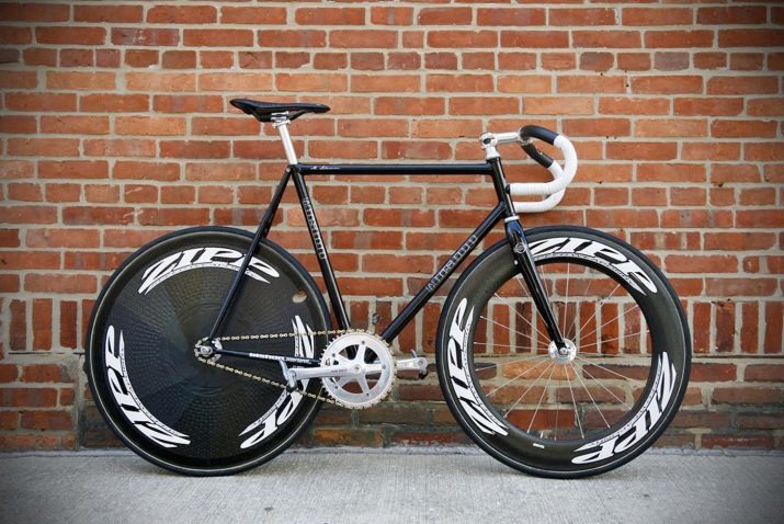 Трюкові велосипеди (31 фото): що таке BMX велосипед? Як називаються маленькі велосипеди для екстремального катання?