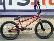 Трюкові велосипеди (31 фото): що таке BMX велосипед? Як називаються маленькі велосипеди для екстремального катання?