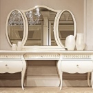 Трюмо і трельяж в передпокій (43 фото): вибір кутових та інших трельяжів з дзеркалом в коридор