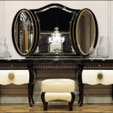 Трюмо і трельяж в передпокій (43 фото): вибір кутових та інших трельяжів з дзеркалом в коридор