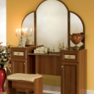 Трюмо і трельяж в передпокій (43 фото): вибір кутових та інших трельяжів з дзеркалом в коридор