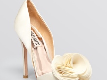 Туфлі Badgley Mischka (65 фото): повсякденні та весільні моделі,як копія відрізняється від оригіналу