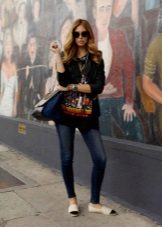 Туфлі без каблука (75 фото): жіночі моделі на плоскій та суцільній підошві 2020, як вони називаються, легкі і на шнурках