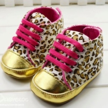 Туфлі для дівчаток (111 фото): новорічні дитячі кофти для дівчаток, Котофей, Капика, модне взуття для дітей