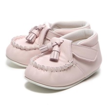 Туфлі для дівчаток (111 фото): новорічні дитячі кофти для дівчаток, Котофей, Капика, модне взуття для дітей