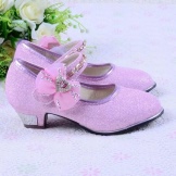 Туфлі для дівчаток (111 фото): новорічні дитячі кофти для дівчаток, Котофей, Капика, модне взуття для дітей