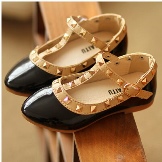 Туфлі для дівчаток (111 фото): новорічні дитячі кофти для дівчаток, Котофей, Капика, модне взуття для дітей