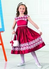 Туфлі для дівчаток (111 фото): новорічні дитячі кофти для дівчаток, Котофей, Капика, модне взуття для дітей