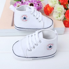 Туфлі для дівчаток (111 фото): новорічні дитячі кофти для дівчаток, Котофей, Капика, модне взуття для дітей