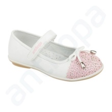 Туфлі для дівчаток (111 фото): новорічні дитячі кофти для дівчаток, Котофей, Капика, модне взуття для дітей