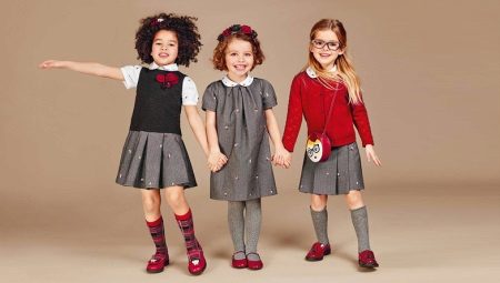 Туфлі для дівчаток на підборах (71 фото): дитячі моделі, каблук на дівчаток 12 років, варіанти для школи