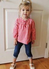 Туфлі для дівчаток на підборах (71 фото): дитячі моделі, каблук на дівчаток 12 років, варіанти для школи