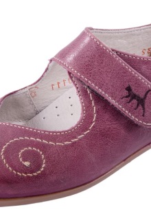 Туфлі для дівчинки “Котофей” (76 фото): дитячі, шкільні та літні моделі, розмірна сітка