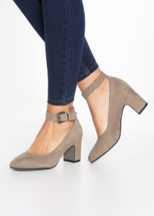 Туфлі Mary Jane (62 фото): з чим носити моделі з ремінцем на підйомі в стилі Мері Джейн