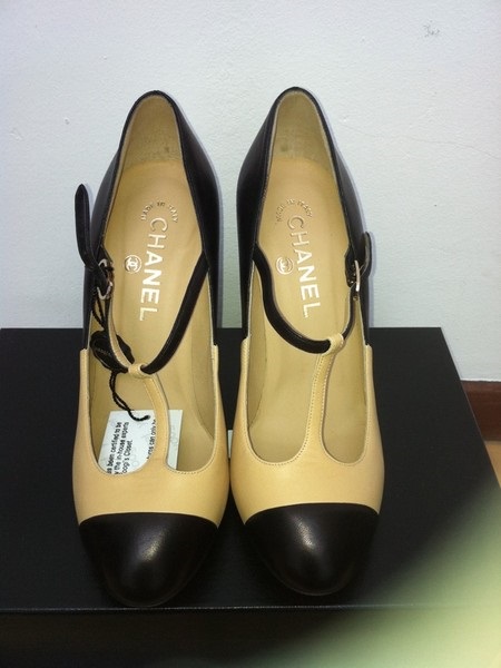 Туфлі Mary Jane (62 фото): з чим носити моделі з ремінцем на підйомі в стилі Мері Джейн