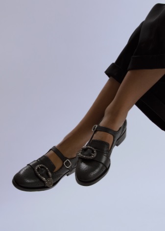 Туфлі Mary Jane (62 фото): з чим носити моделі з ремінцем на підйомі в стилі Мері Джейн