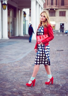 Туфлі Mary Jane (62 фото): з чим носити моделі з ремінцем на підйомі в стилі Мері Джейн