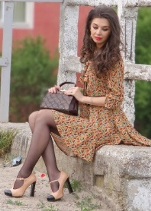 Туфлі Mary Jane (62 фото): з чим носити моделі з ремінцем на підйомі в стилі Мері Джейн