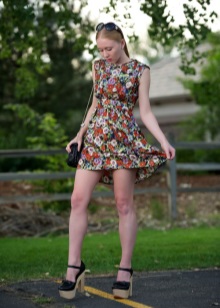 Туфлі Mary Jane (62 фото): з чим носити моделі з ремінцем на підйомі в стилі Мері Джейн