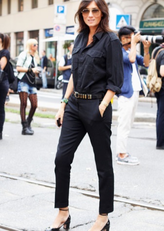 Туфлі на невисокому каблуці (49 фото): красиві жіночі моделі для офісу, для підлітків