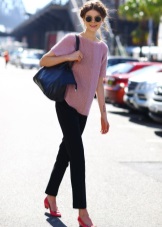 Туфлі на невисокому каблуці (49 фото): красиві жіночі моделі для офісу, для підлітків